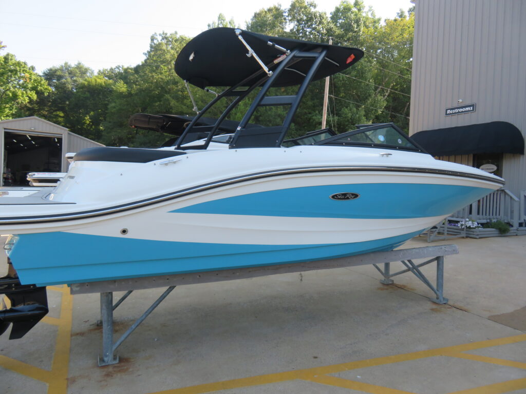 2022 Sea Ray SPX190 0.1.Profile